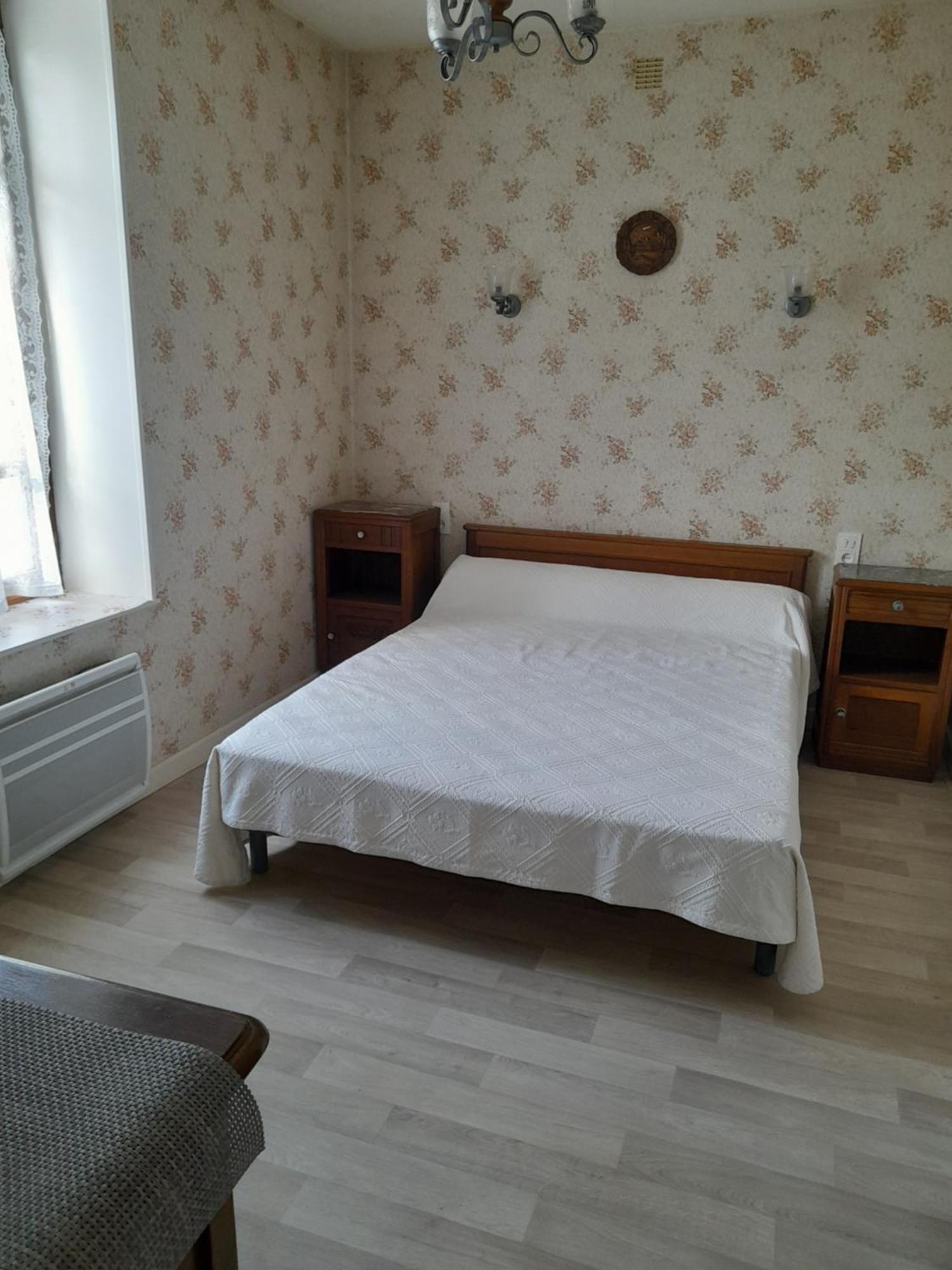 Maison Proche Le Pal 4Kms Thiel-sur-Acolin Екстериор снимка